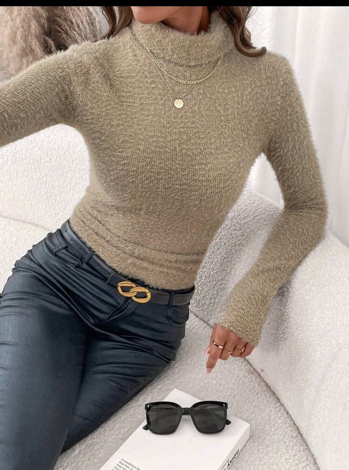 Women Fur/ Soft Turtleneck