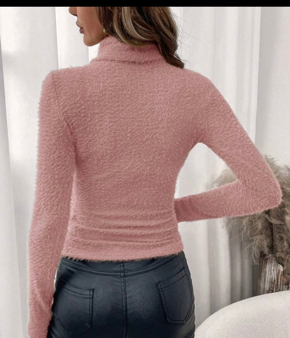 Women Fur/ Soft Turtleneck